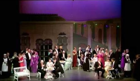 La Traviata Scene